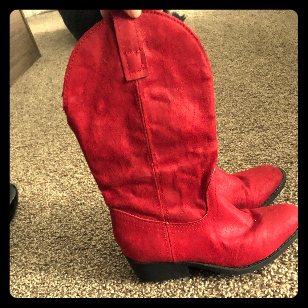 Size 6 Red Women’s Cowboy Boots